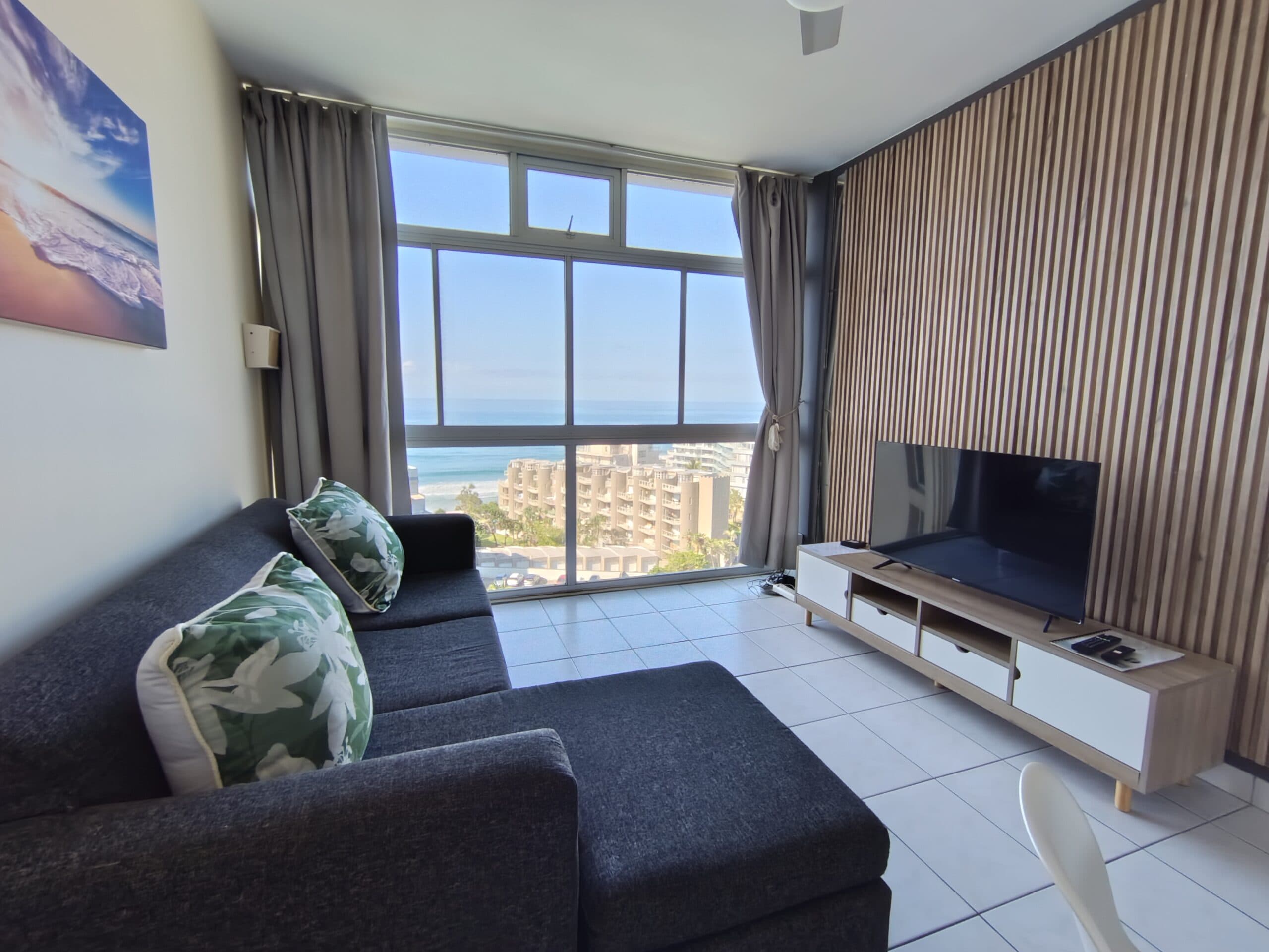 803 La Ballito, Ballito — Living room
